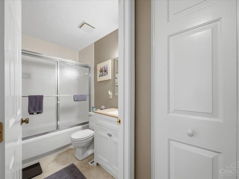 2238 Clough Ridge Drive, Unit 2238, Anderson Township, OH 45230 Photo 29
