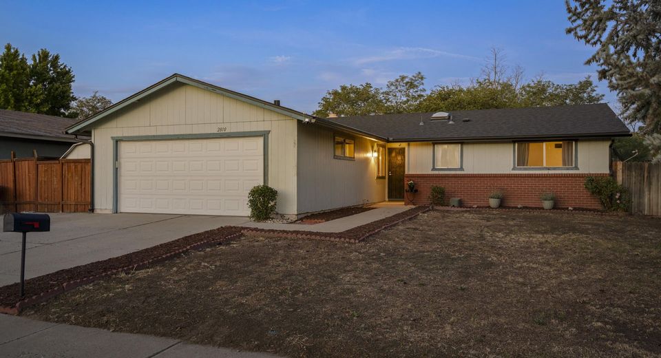 2810 Chavez Drive, Reno, NV 89502 Photo