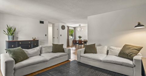 2810 Chavez Drive, Reno, NV 89502 Photo