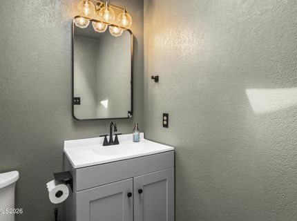 2810 Chavez Drive, Reno, NV 89502 Photo
