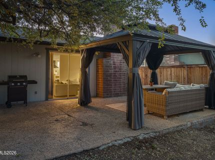 2810 Chavez Drive, Reno, NV 89502 Photo