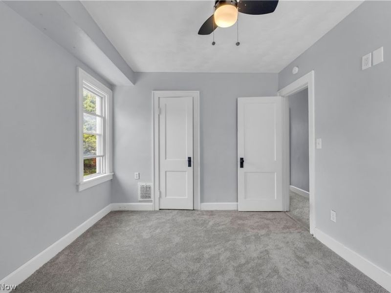 2153 W 106th Street , Cleveland, OH 44102 Photo 12