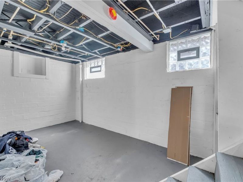 2153 W 106th Street , Cleveland, OH 44102 Photo 20