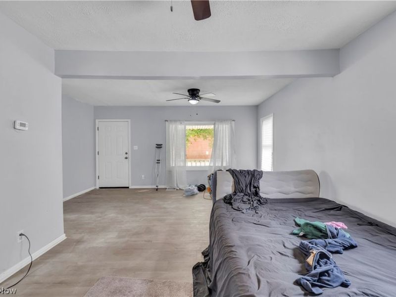 2153 W 106th Street , Cleveland, OH 44102 Photo 5