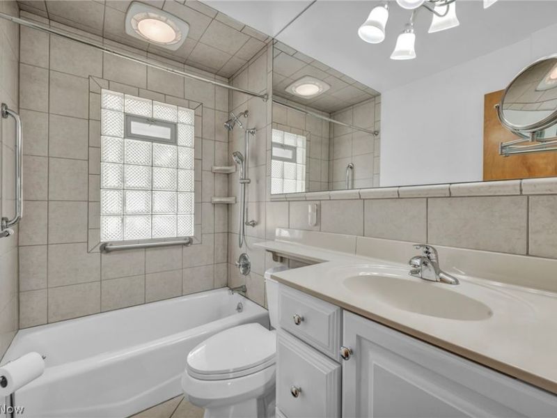 710 Bayridge Boulevard, Willowick, OH 44095 Photo 19