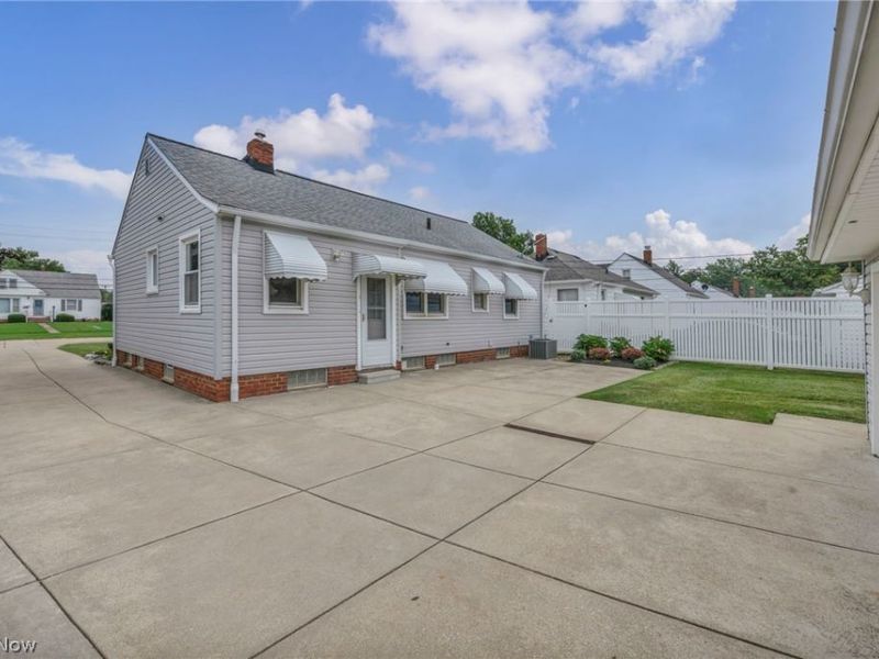 710 Bayridge Boulevard, Willowick, OH 44095 Photo 33