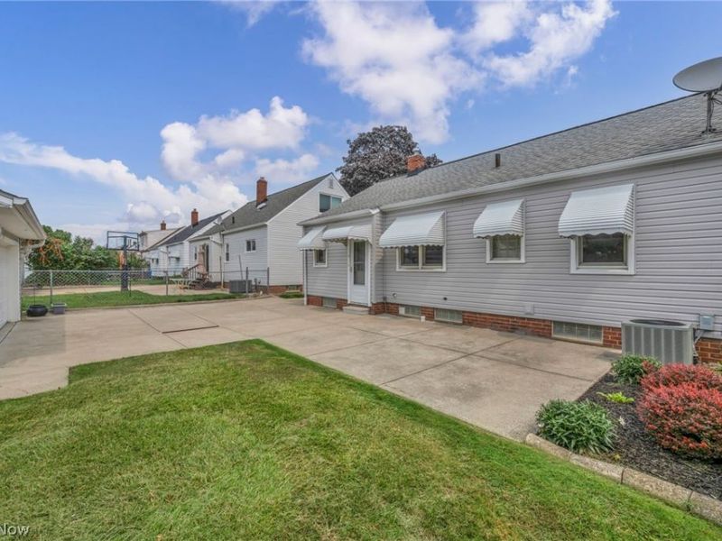 710 Bayridge Boulevard, Willowick, OH 44095 Photo 34