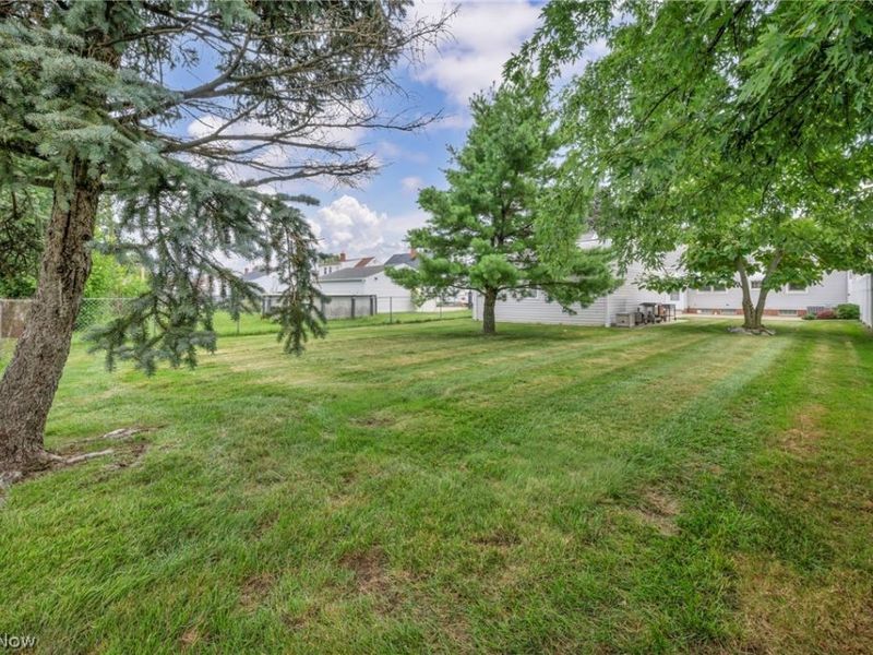 710 Bayridge Boulevard, Willowick, OH 44095 Photo 37