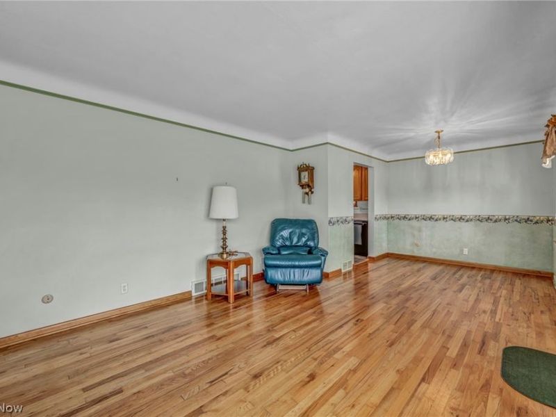710 Bayridge Boulevard, Willowick, OH 44095 Photo 6