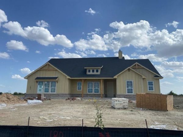 180 Horizon Road, Valley View, TX 76272