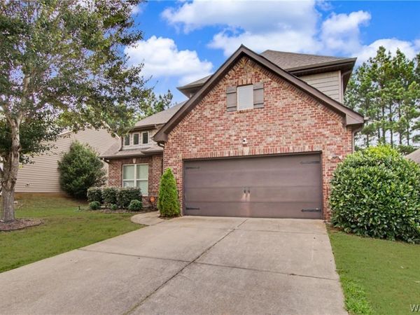 2735 Lily Circle, Northport, AL 35473