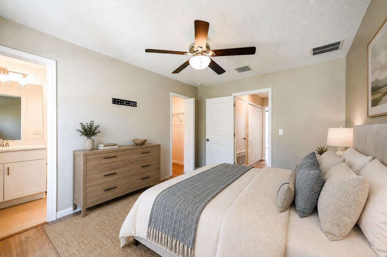 6130 Fairmont Lane , Palmetto, FL 34221 Photo