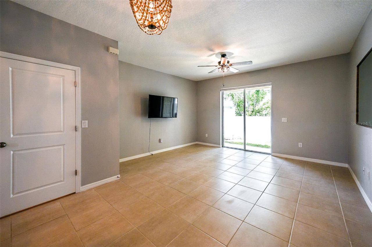 6130 Fairmont Lane , Palmetto, FL 34221 Photo
