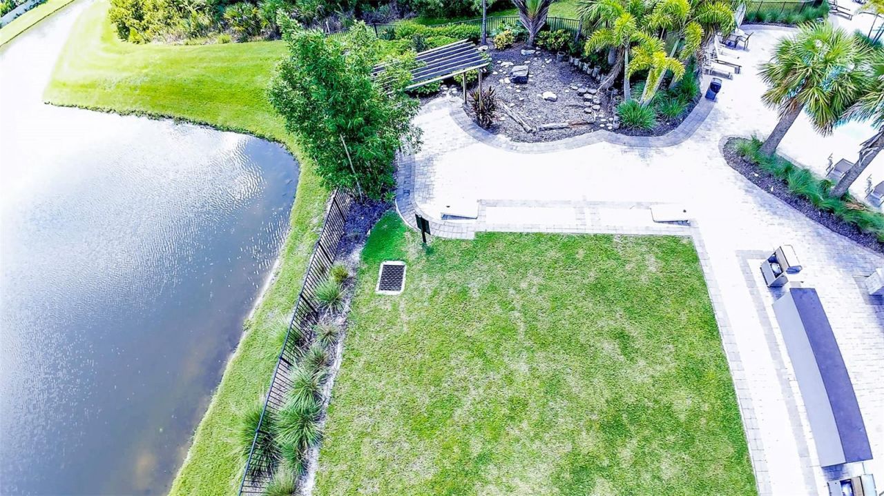 6130 Fairmont Lane , Palmetto, FL 34221 Photo