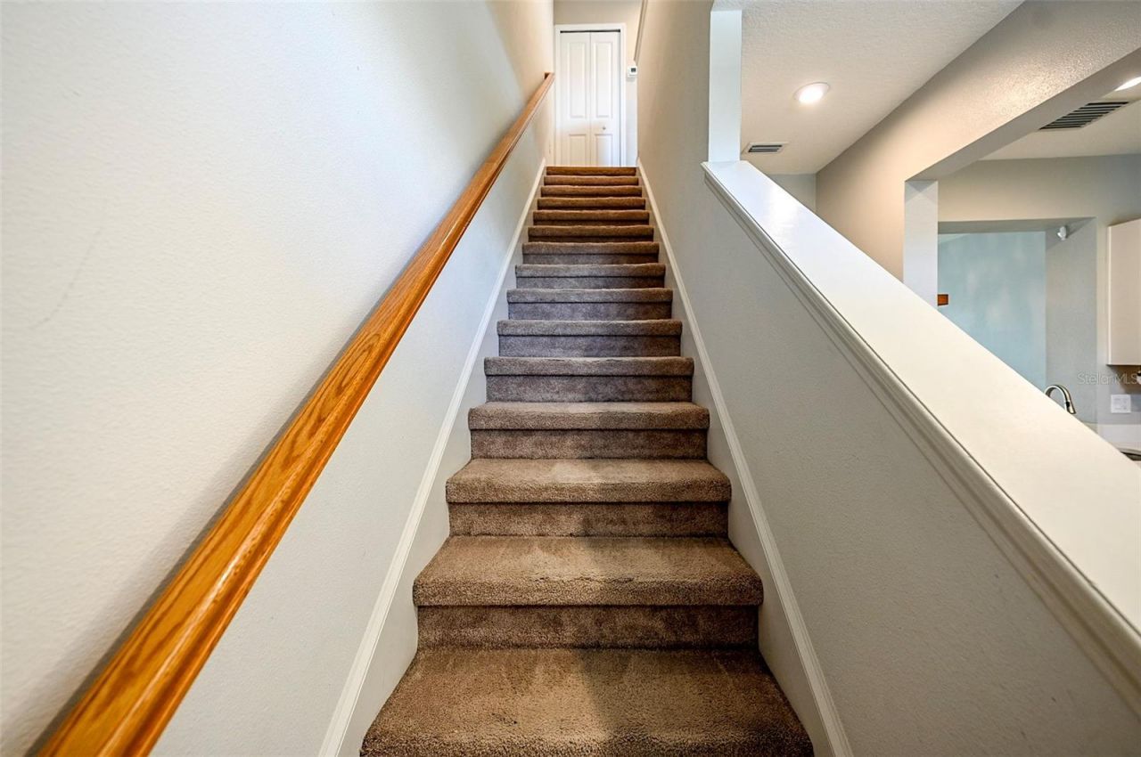 6130 Fairmont Lane , Palmetto, FL 34221 Photo