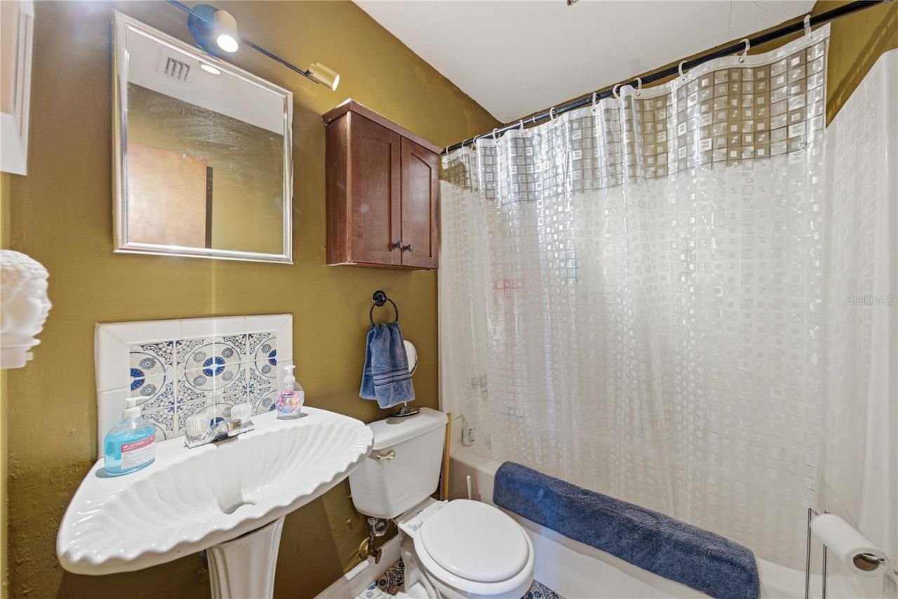5326 6th Avenue S, Saint Petersburg, FL 33707 Photo