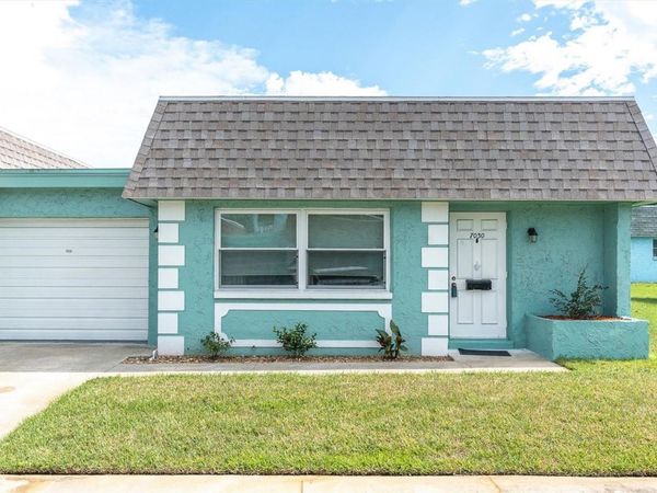 7030 VERSAILLES N, PINELLAS PARK, FL 33781