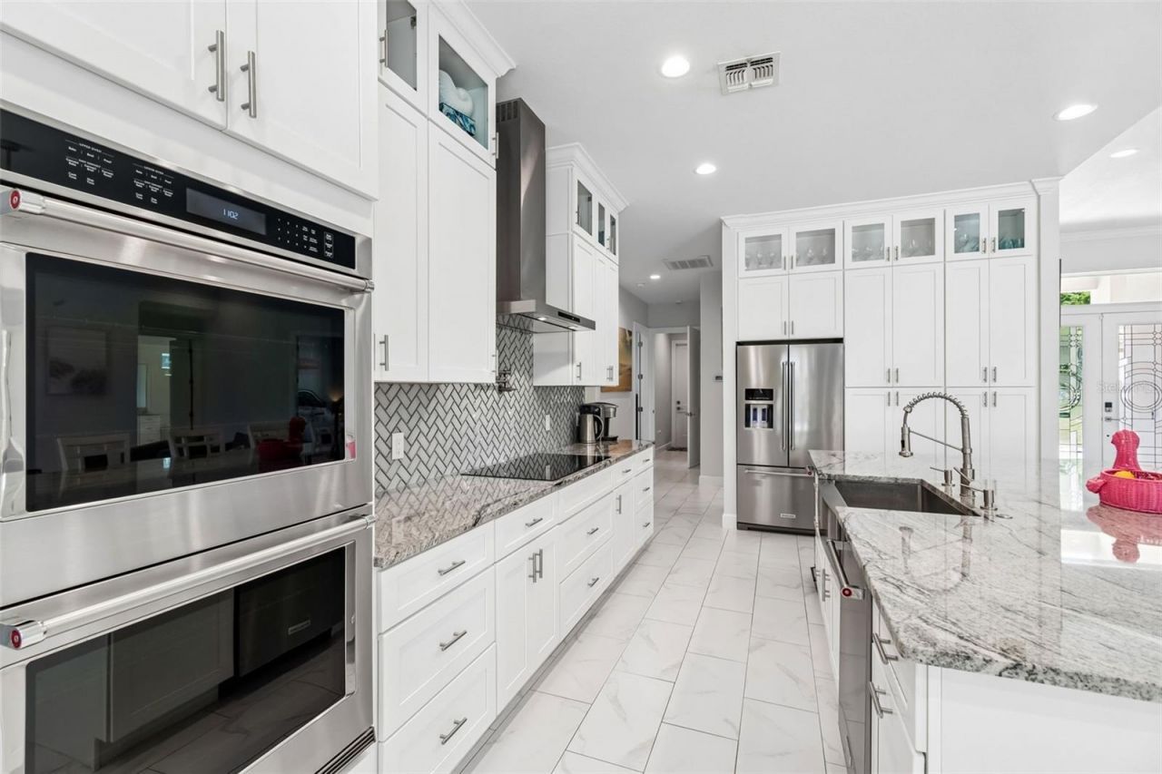 8552 Branding Iron Trail, Plant City, FL 33565 Photo