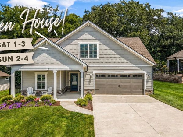 153 Cedar Branch Tr, Lenoir City, TN 37772