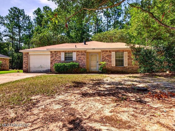 1629 Springridge Road, Gautier, MS 39553