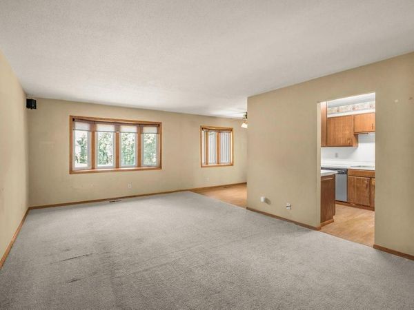 244 W Eagle Lake Drive, Maple Grove, MN 55369