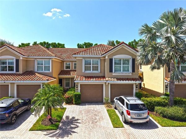 9060 Triangle Palm LN, Unit 1206, FORT MYERS, FL 33913