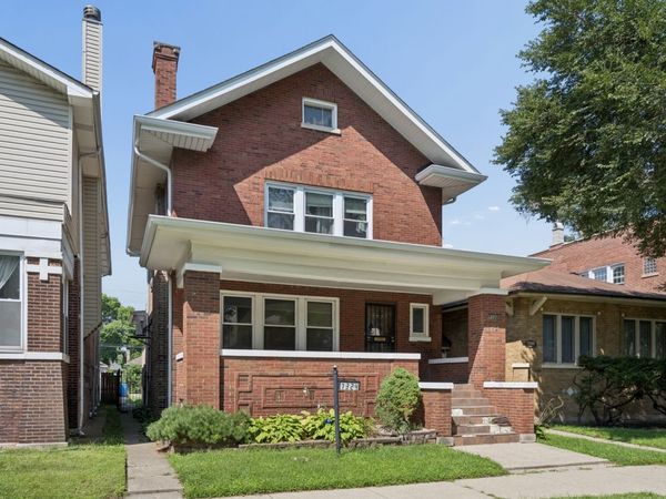 7324 S Calumet Avenue , Chicago, IL 60619