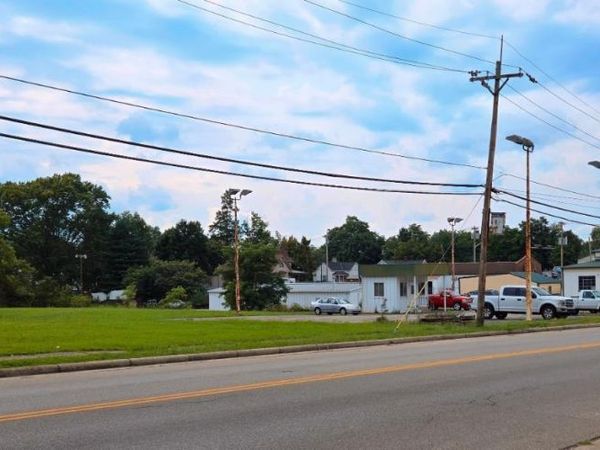 216 S Broadway Street, Blanchester, OH 45107
