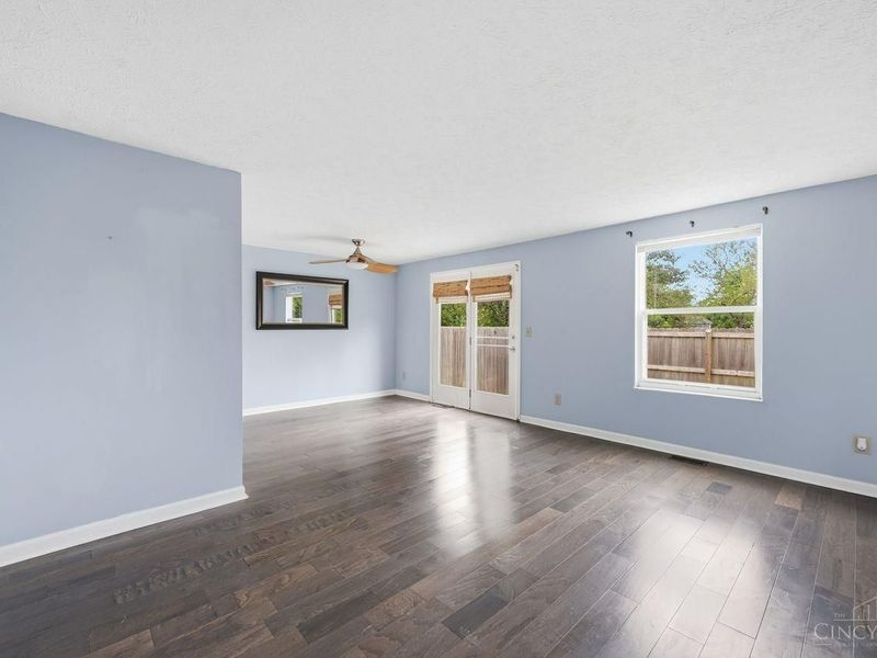 6668 Ashley Court, Mason, OH 45040 Photo 8