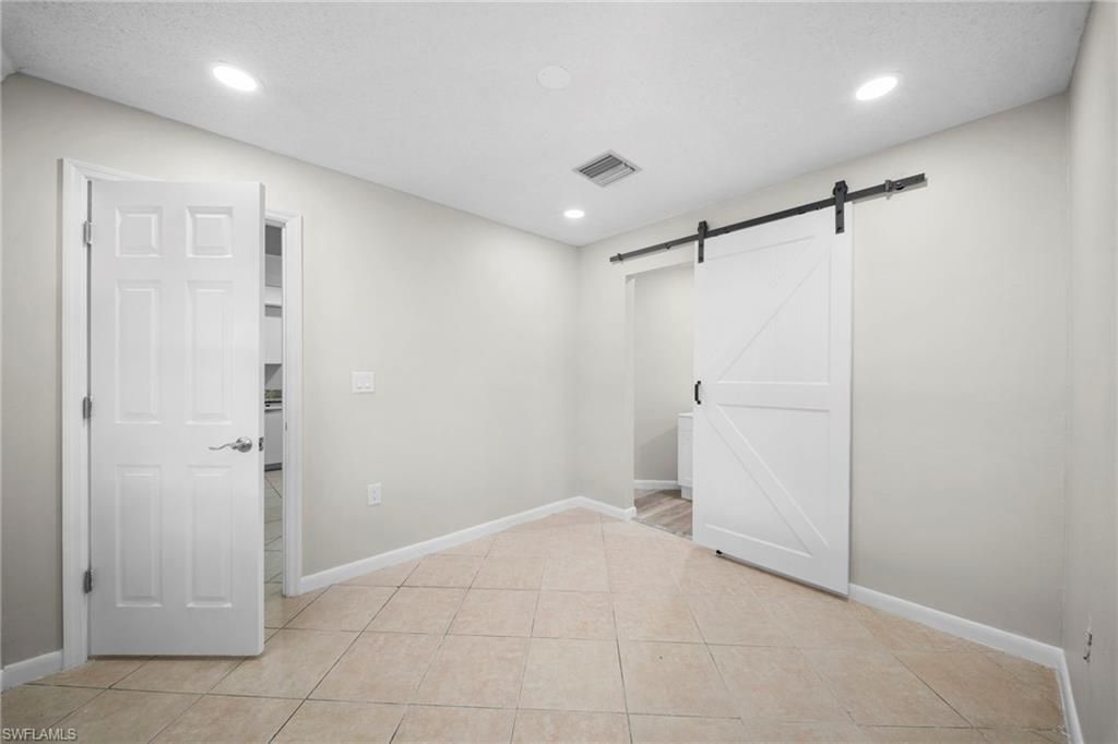 5820 Algiers St , Fort Myers, FL 33919 Photo