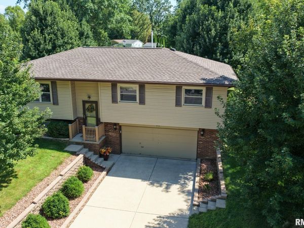 412 BAYSIDE Drive, Germantown Hills, IL 61548