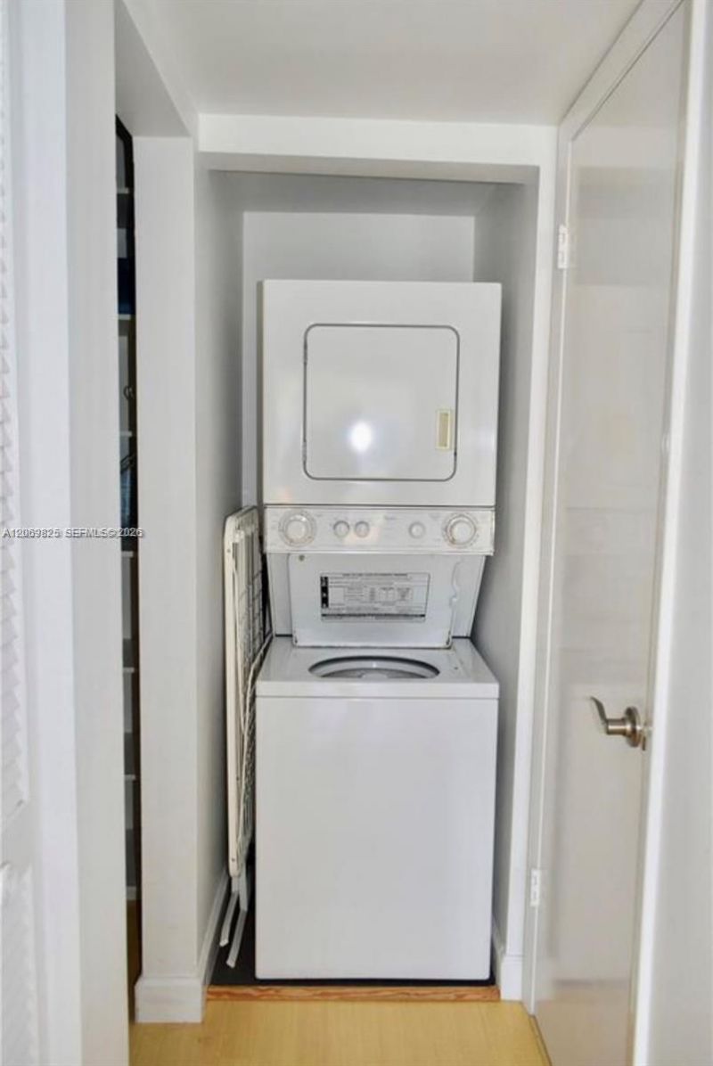 798 Crandon Blvd , Unit 44-B, Key Biscayne, FL 33149 Photo