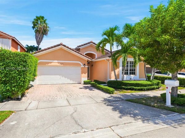 15429 SW 36th Ter , Miami, FL 33185