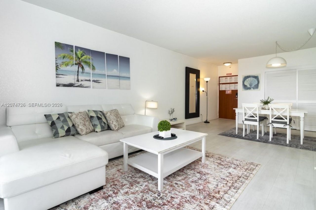 3901 S Ocean Dr , Unit 6T, Hollywood, FL 33019 Photo