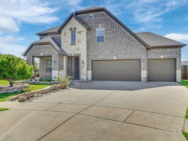810 Acadia Court, Fate, TX 75087