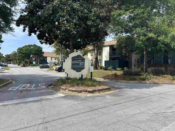 2299 Scenic Hwy, Unit H6, Pensacola, FL 32503