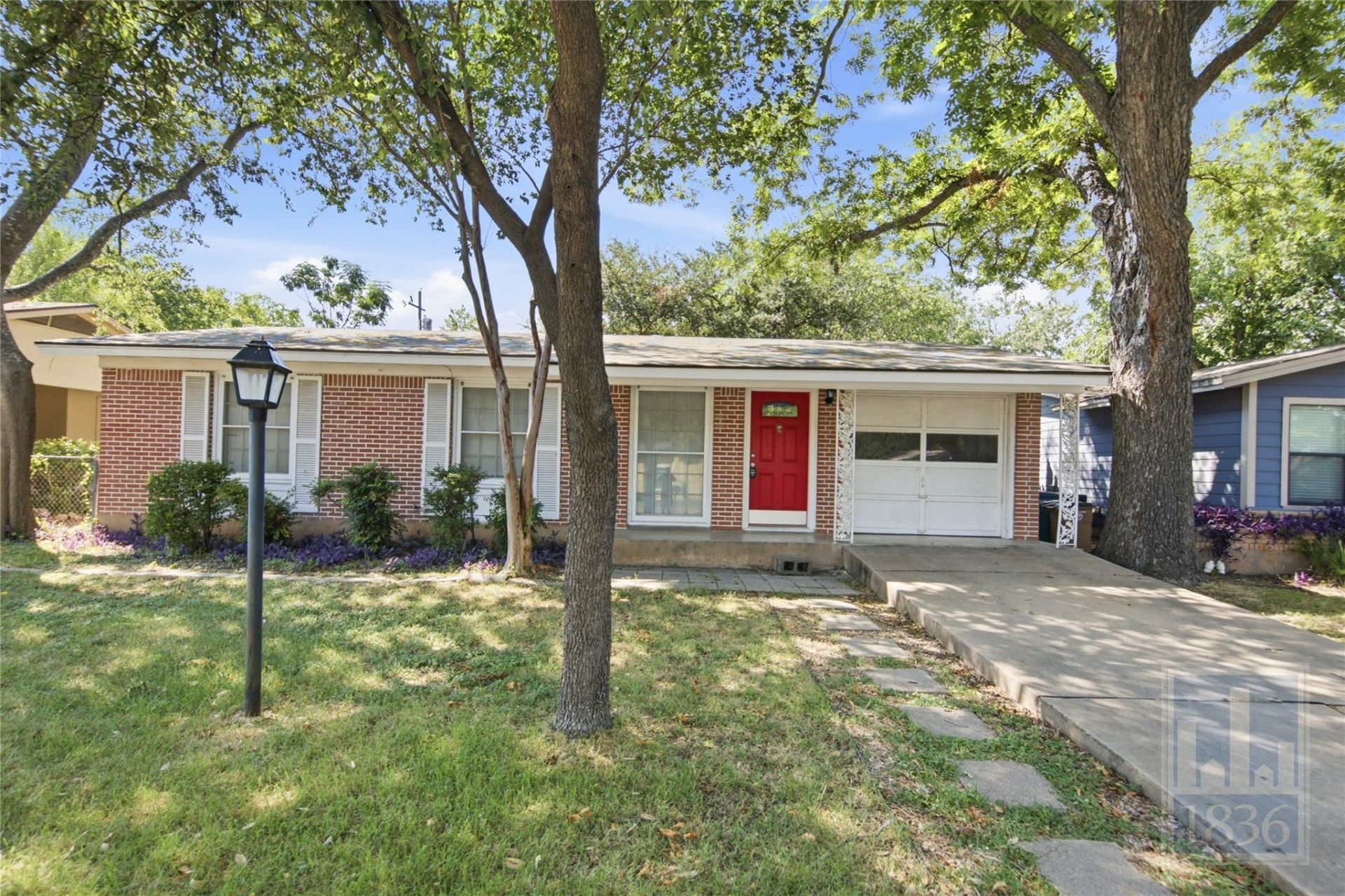 7604 Delafield Ln, Austin, TX 78752 Main Photo