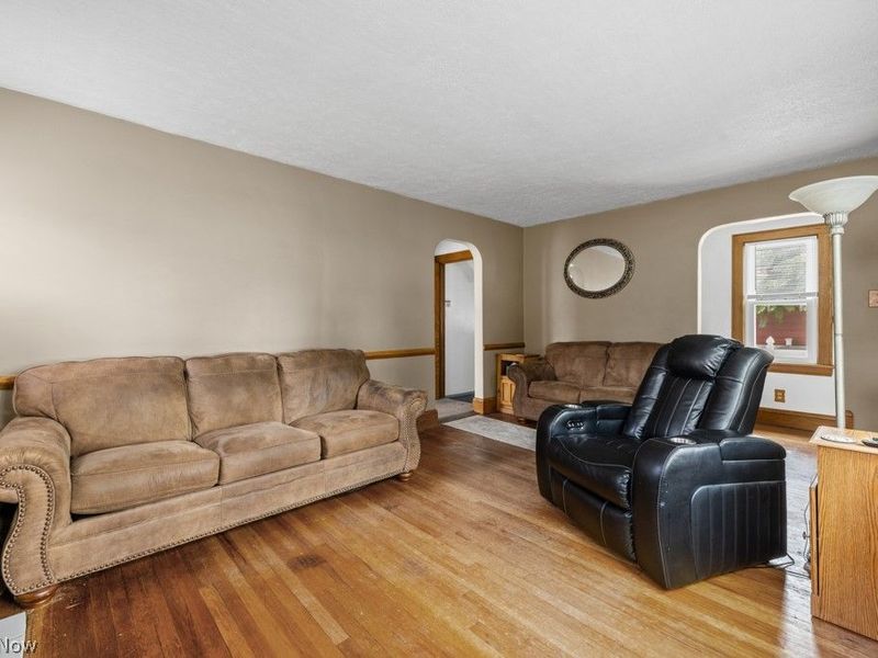 1392 Indianola Avenue, Akron, OH 44305 Photo 5