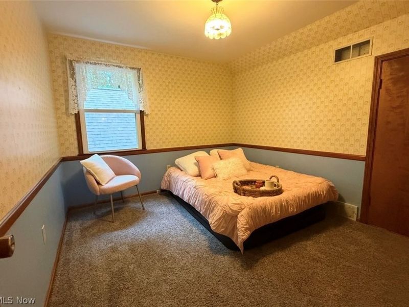 7342 Hubbard Bedford Road, Hubbard, OH 44425 Photo 17