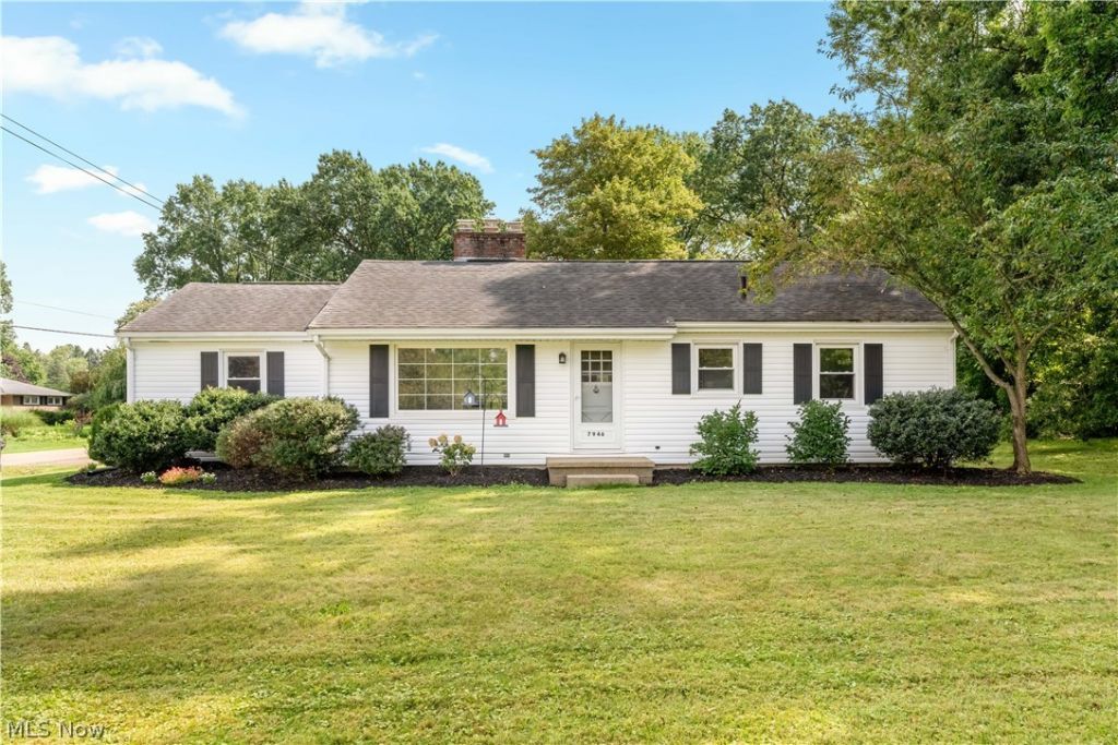 7946 Parkford Street Nw, Massillon, OH 44646 Main Photo