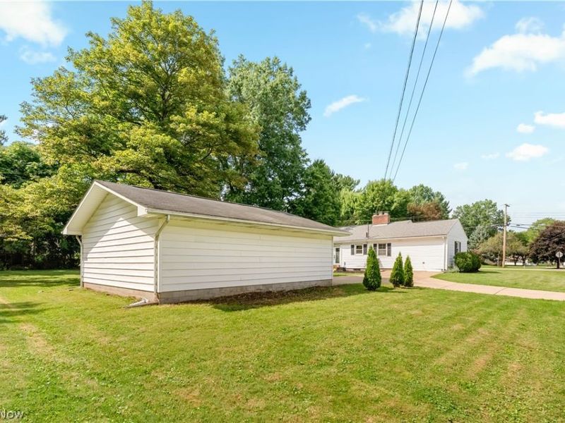7946 Parkford Street NW, Massillon, OH 44646 Photo 6