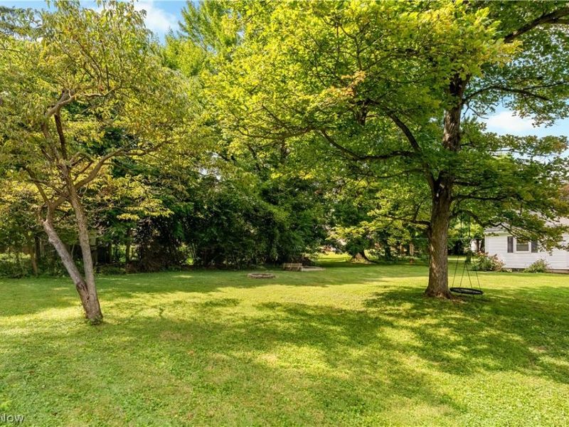 7946 Parkford Street NW, Massillon, OH 44646 Photo 8