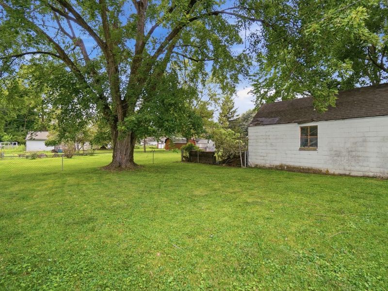 1027 N Burnett Road, Springfield, OH 45503 Photo 28