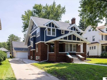 115 S 54th Street, Omaha, NE 68132