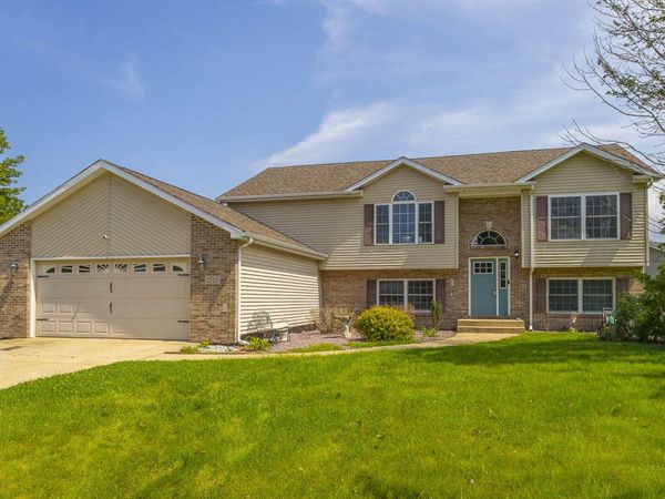 2715 Palladin Circle , Portage, IN 46368
