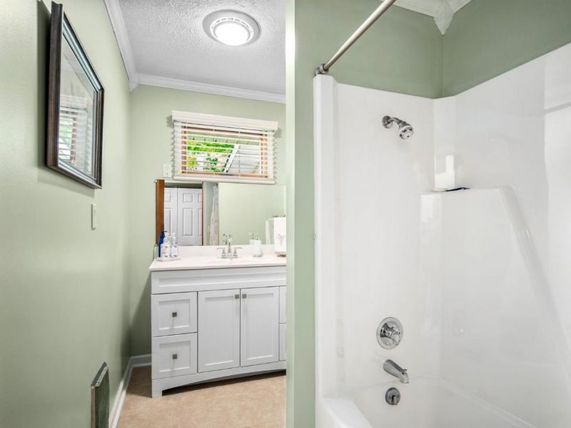 2424 Tulip Road, Lynx, OH 45650 Photo 20