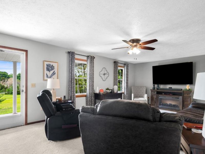 2424 Tulip Road, Lynx, OH 45650 Photo 5