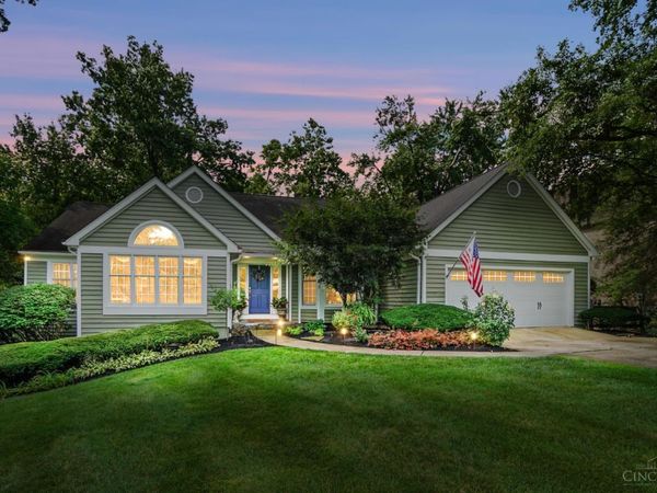 8183 Lyndhurst Court, Sycamore Twp, OH 45249