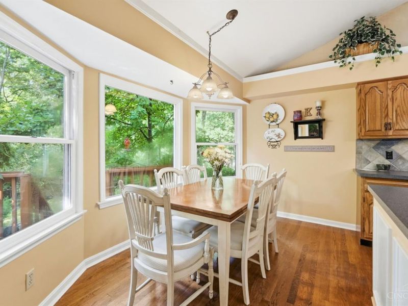 8183 Lyndhurst Court, Sycamore Township, OH 45249 Photo 22