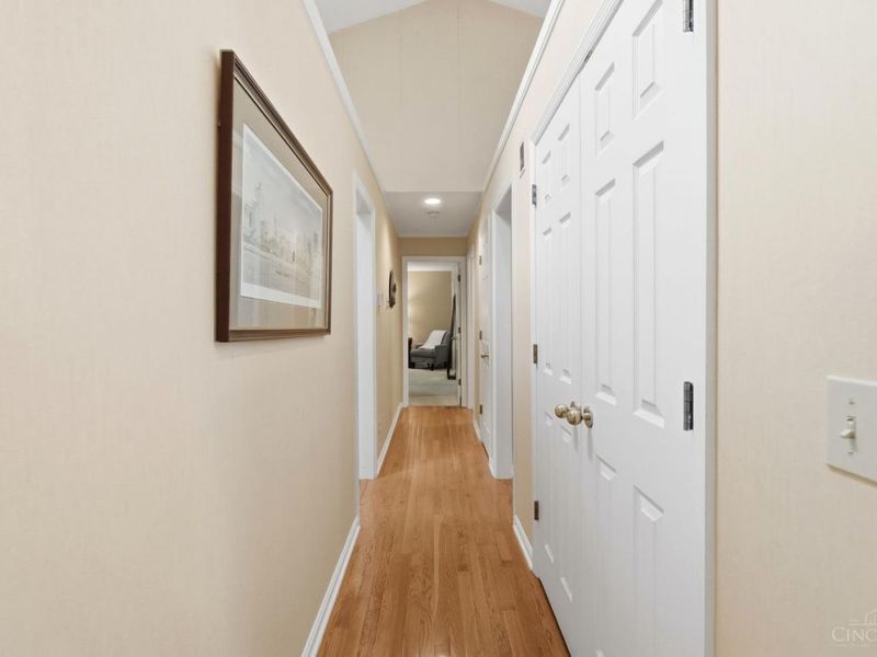 8183 Lyndhurst Court, Sycamore Township, OH 45249 Photo 24
